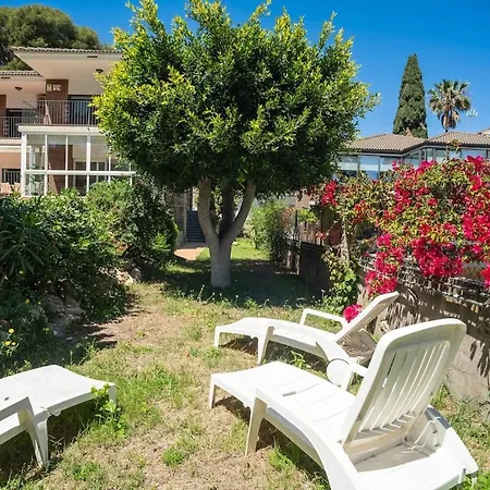 Holiday home Elis House Piscina Privada Mediterranea Castelldefels